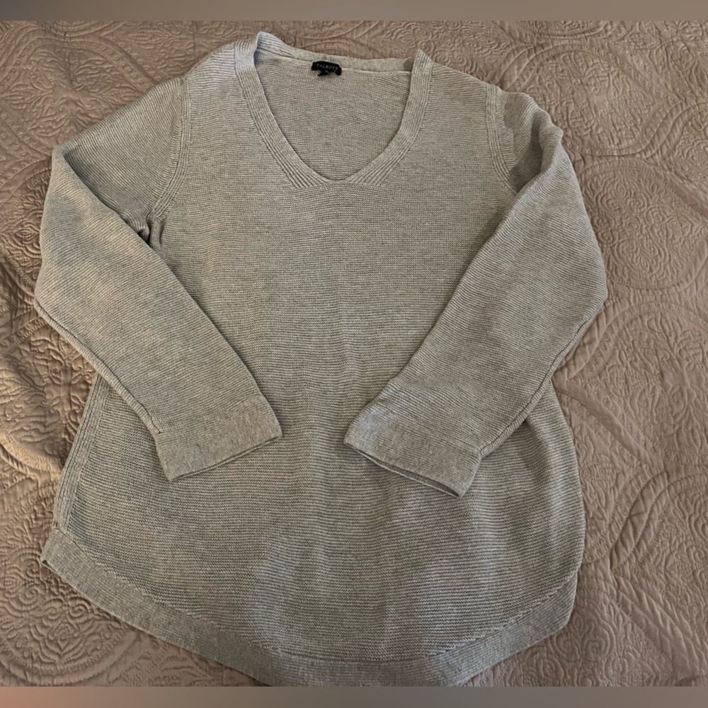Talbots Light Gray V-Neck Sweater Size Large